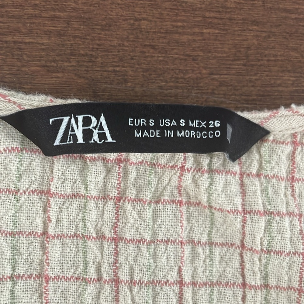 5/$25 Zara Women's Cream Checkered crop Top - Picture 4 of 7